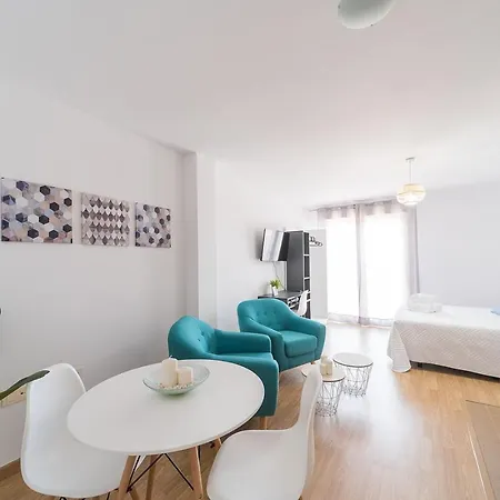 Expoholidays- Puerto Aguadulce Apartment *